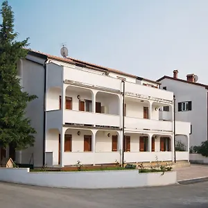 foglaljon itt